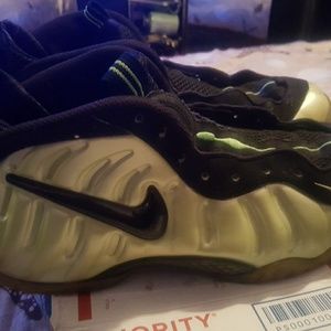 nike foamposites electric green
